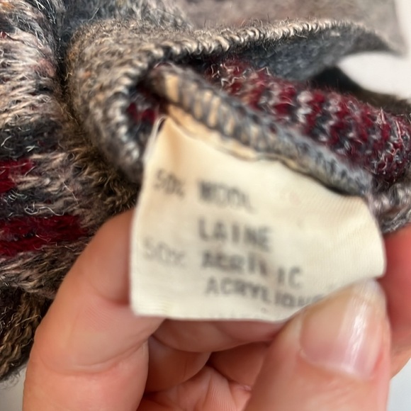 Vintage Sweater - Picture 4 of 4